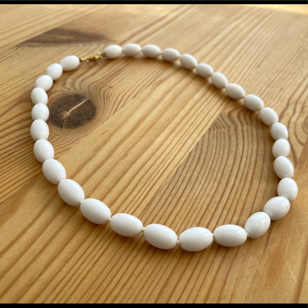 White bead choker necklace
